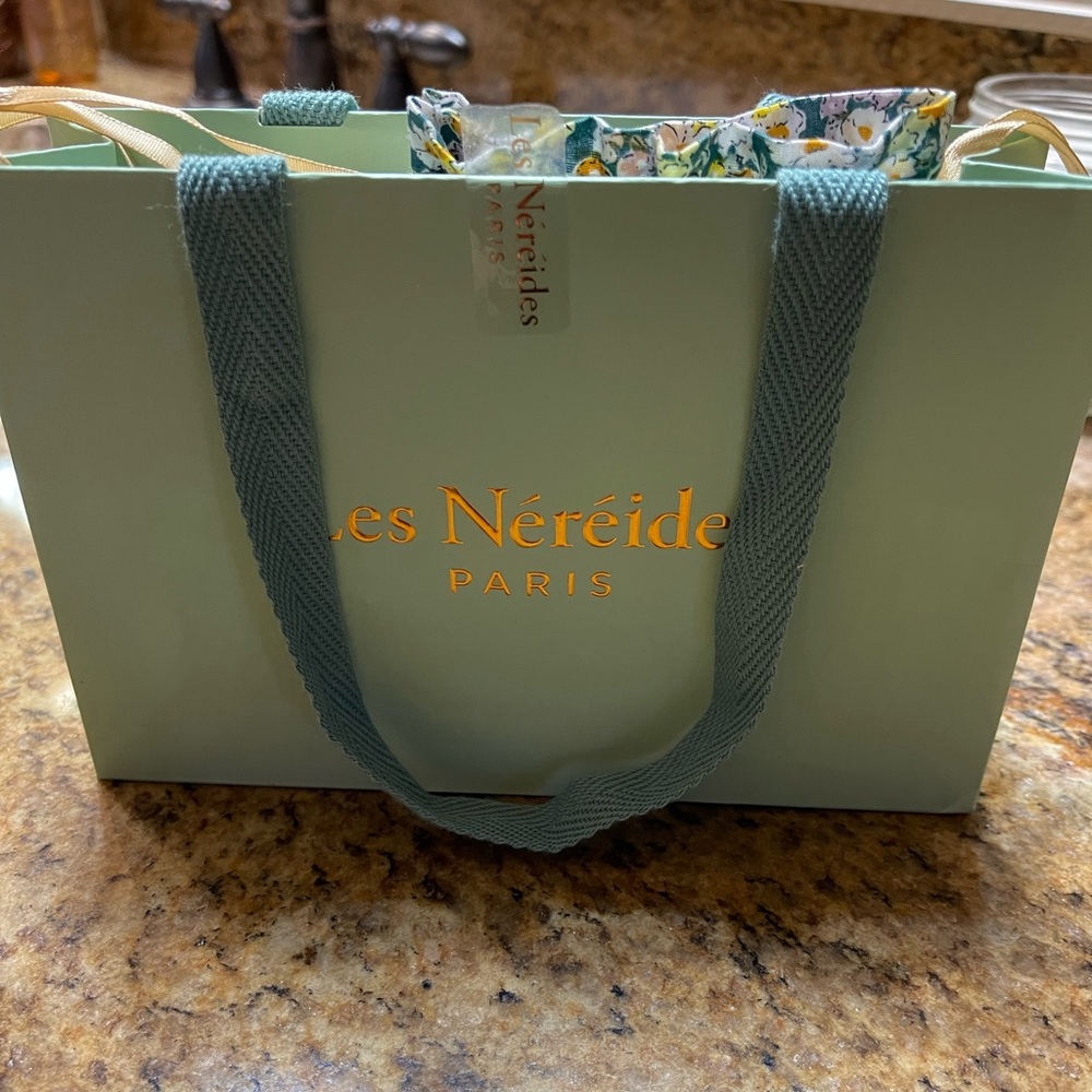 Les Nereides necklace and ring